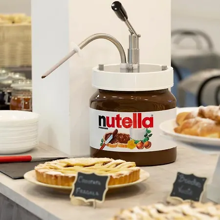 מלון Edelweiss 3*