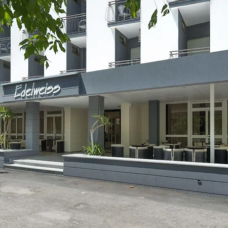 Edelweiss מלון 3*