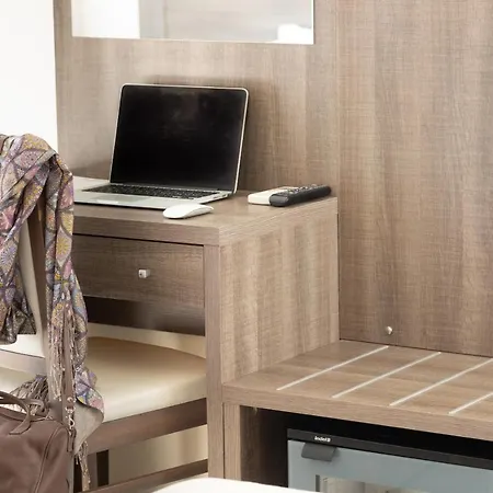 Edelweiss 3*
