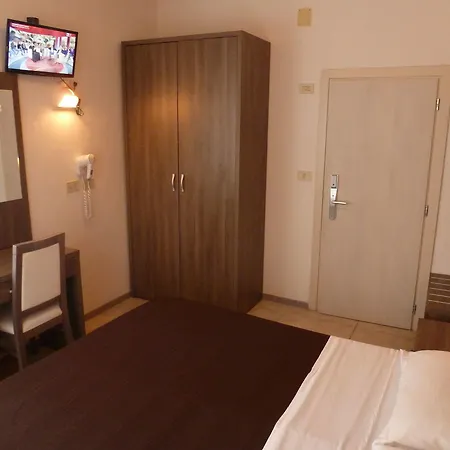 Hotel Edelweiss
